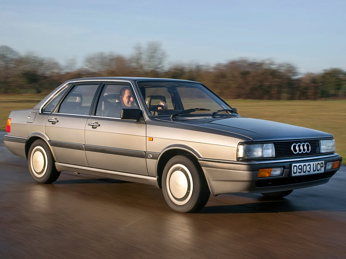 Audi 90