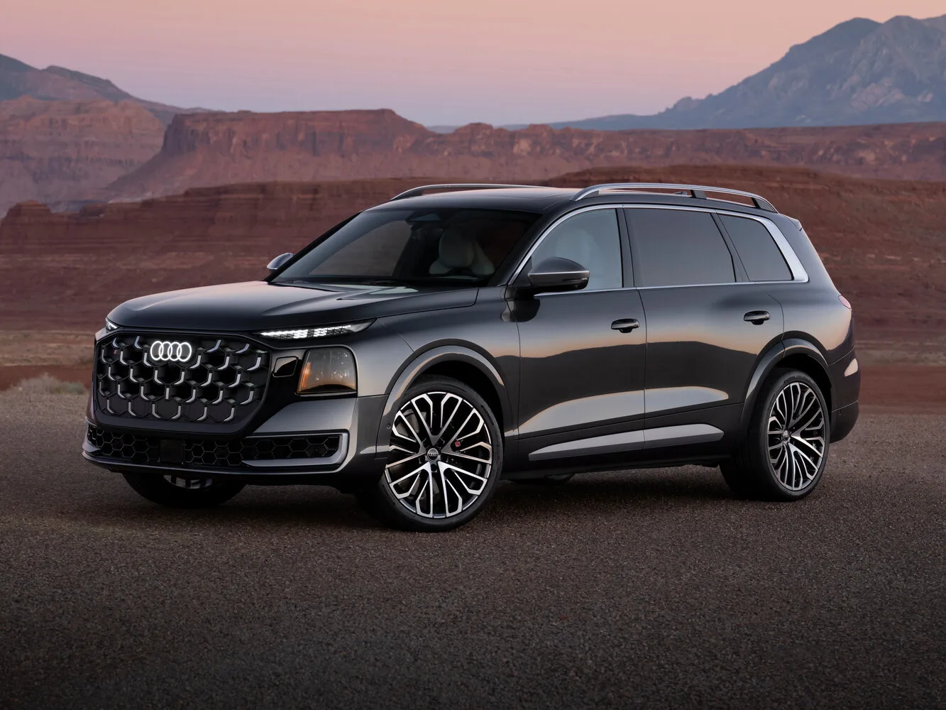 Audi SQ9