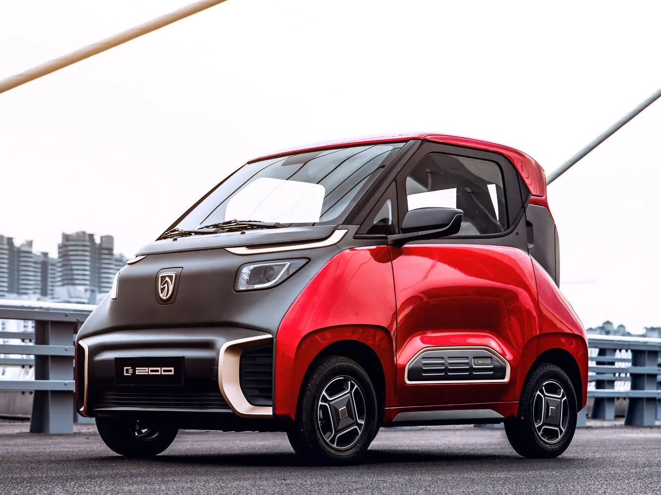 Baojun E200