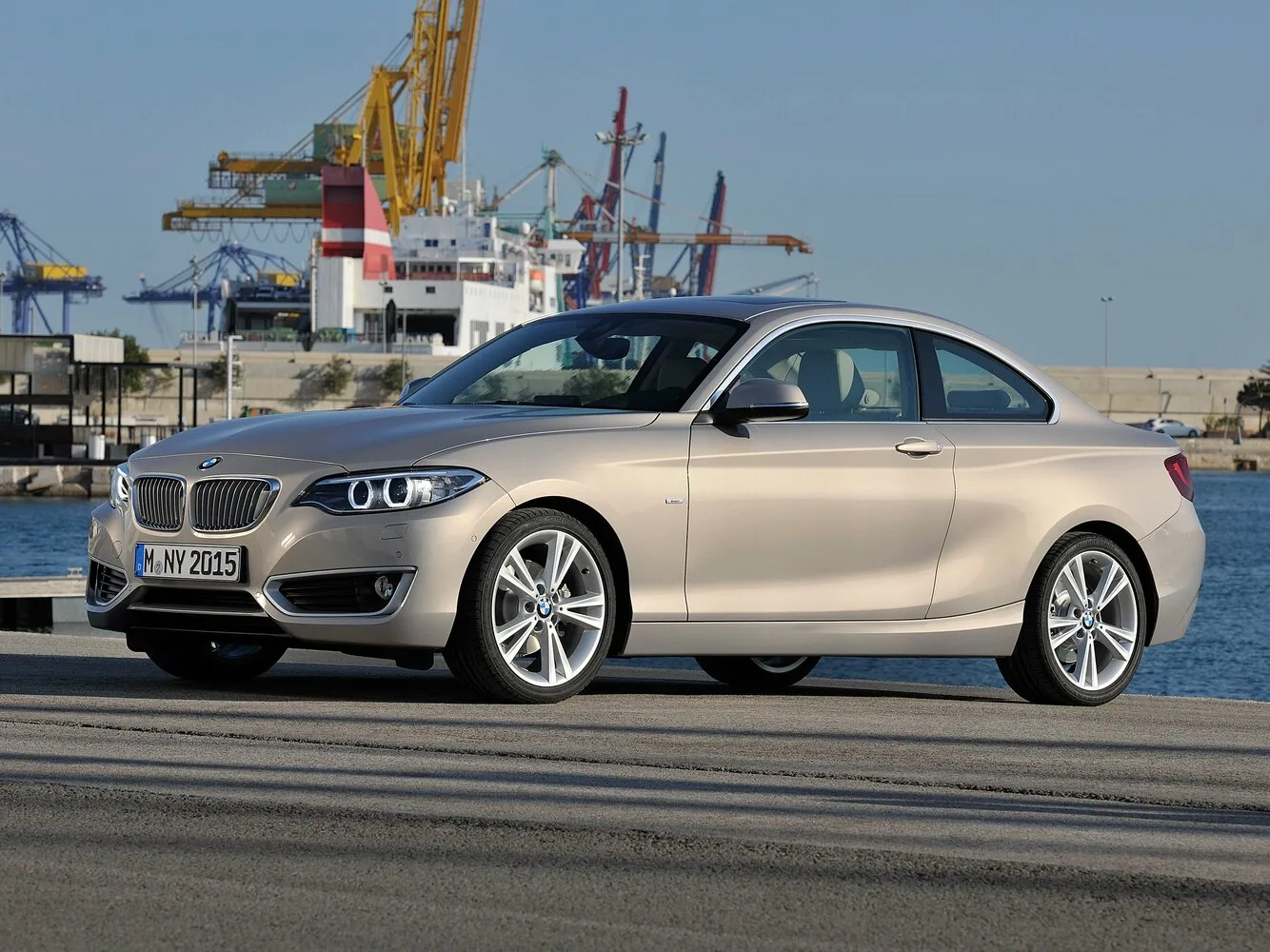 BMW 2 серии