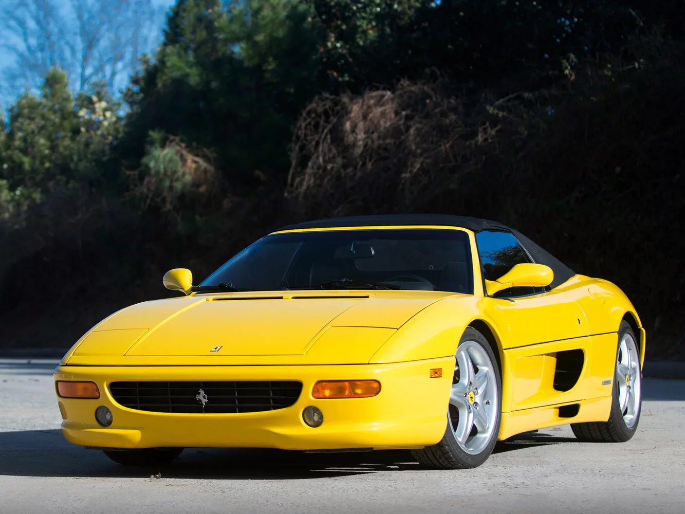 Ferrari F355