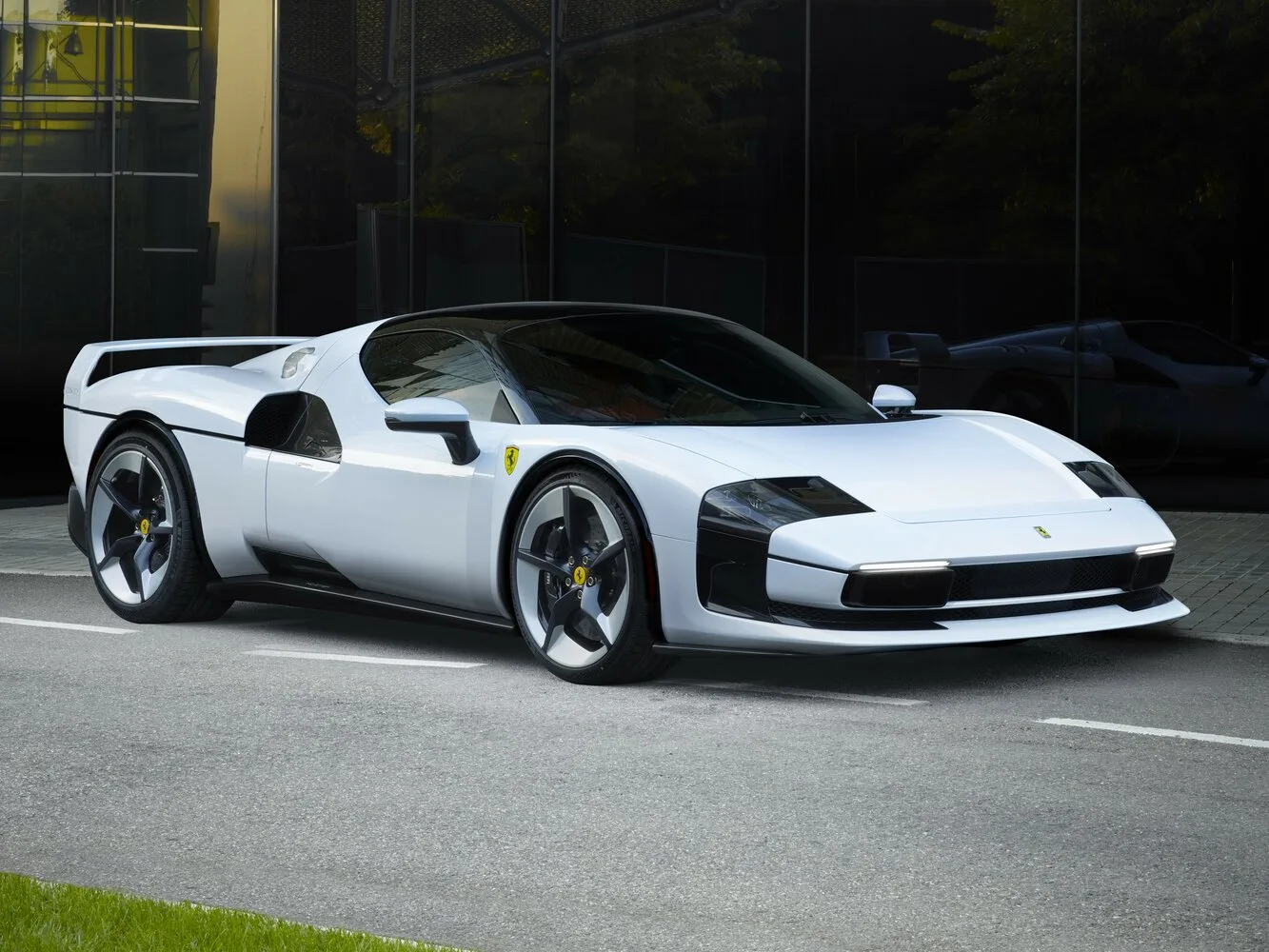 Ferrari SC40