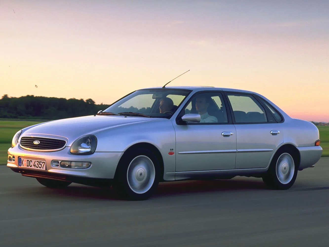 Ford Scorpio