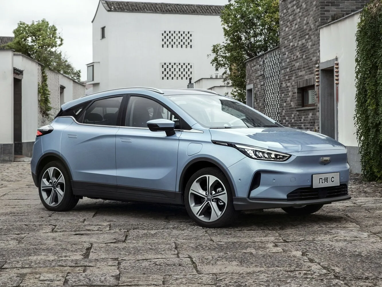 Geely Geometry C