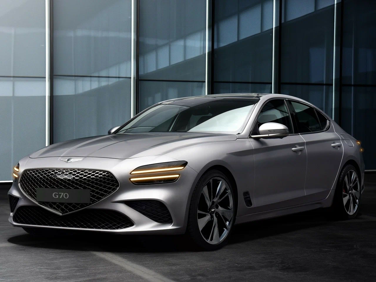 Genesis G70