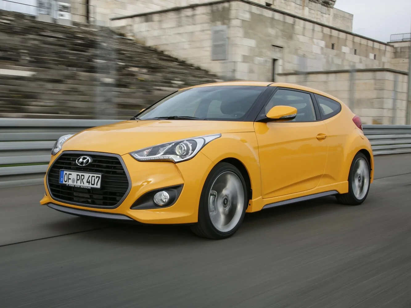 Hyundai Veloster