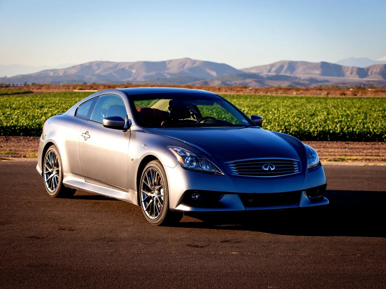 Infiniti Q60