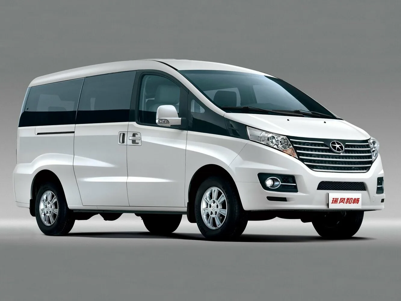 JAC M5