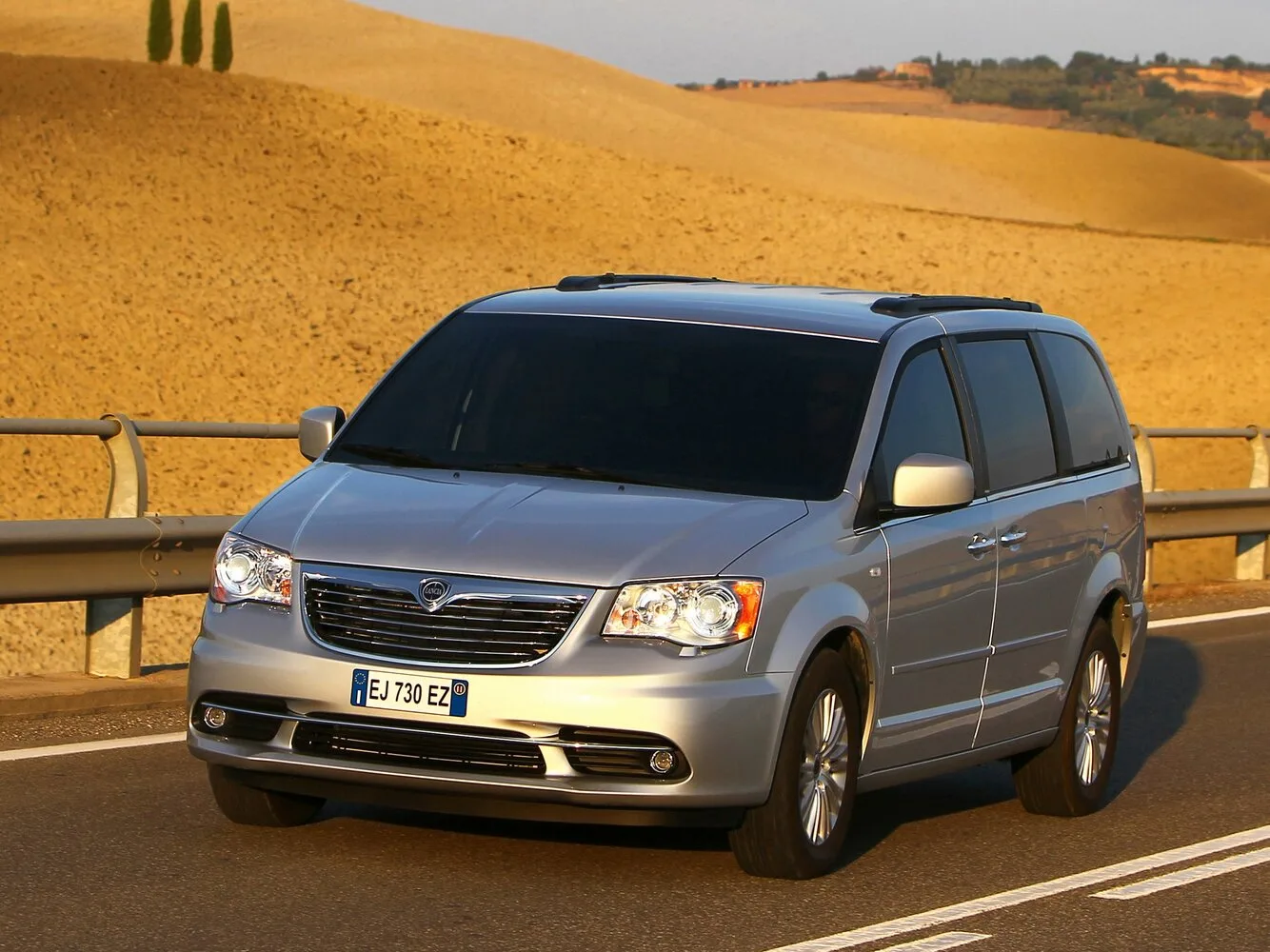 Lancia Voyager
