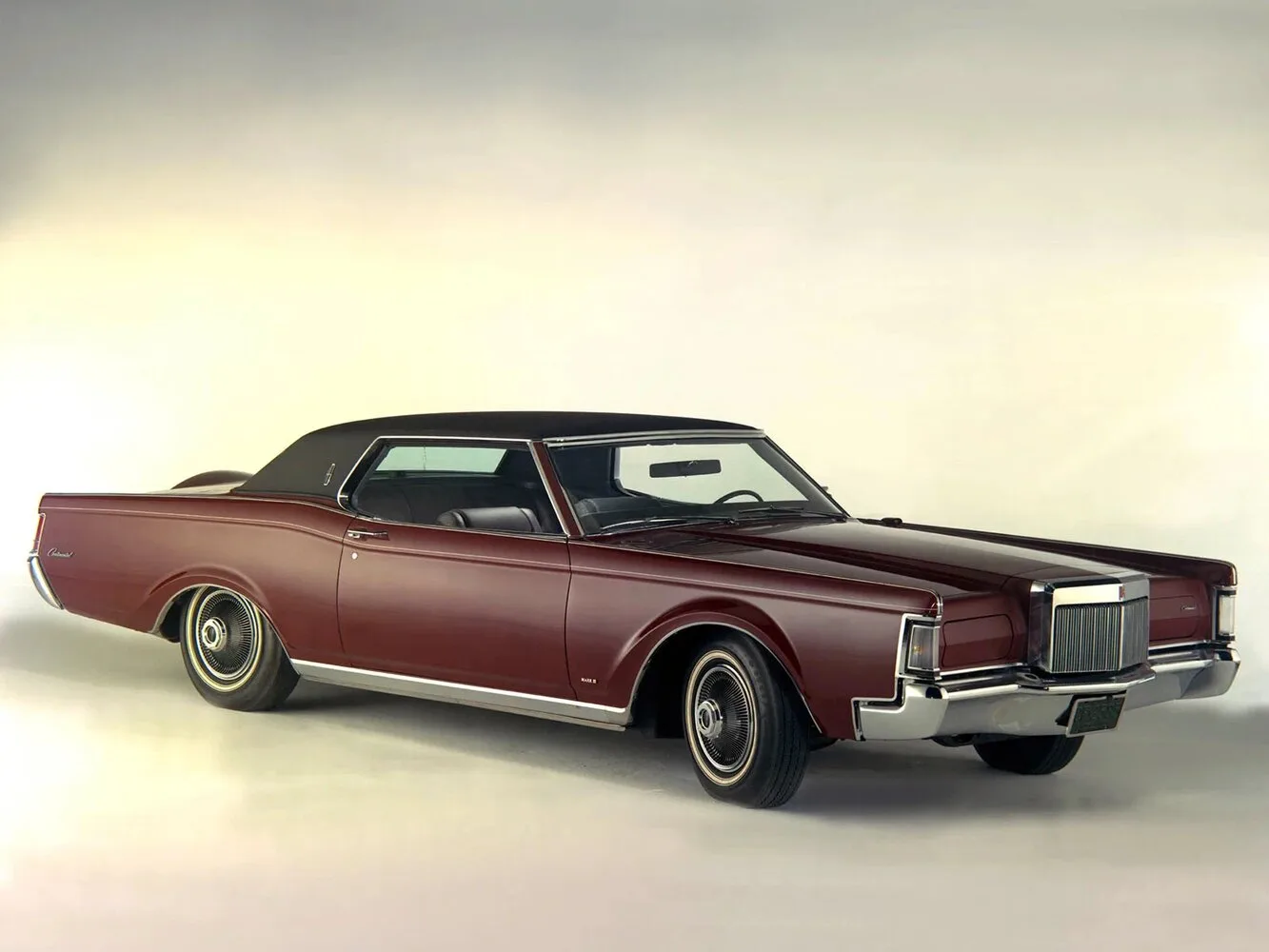 Lincoln Continental Mark