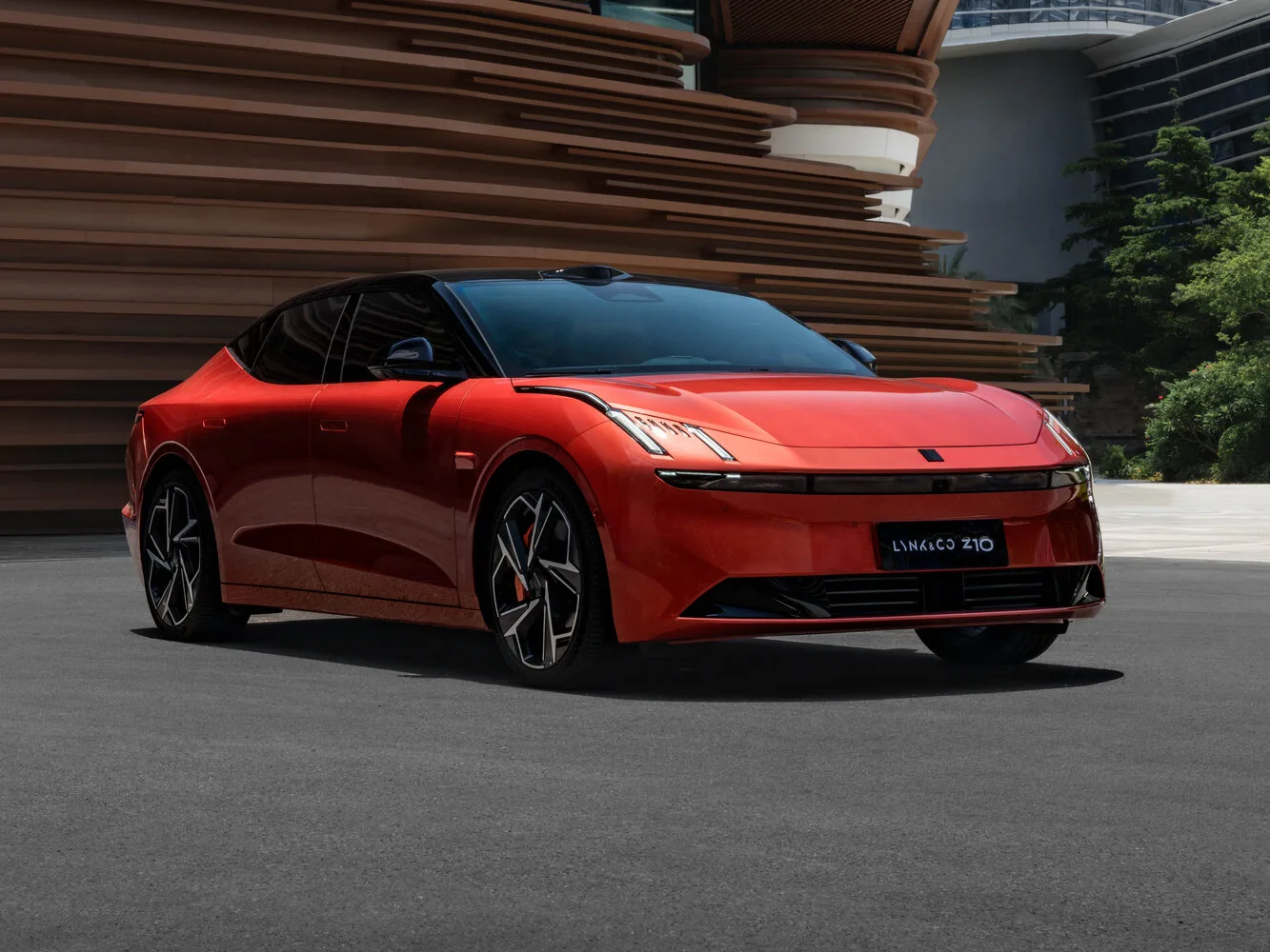 Lynk & Co Z10