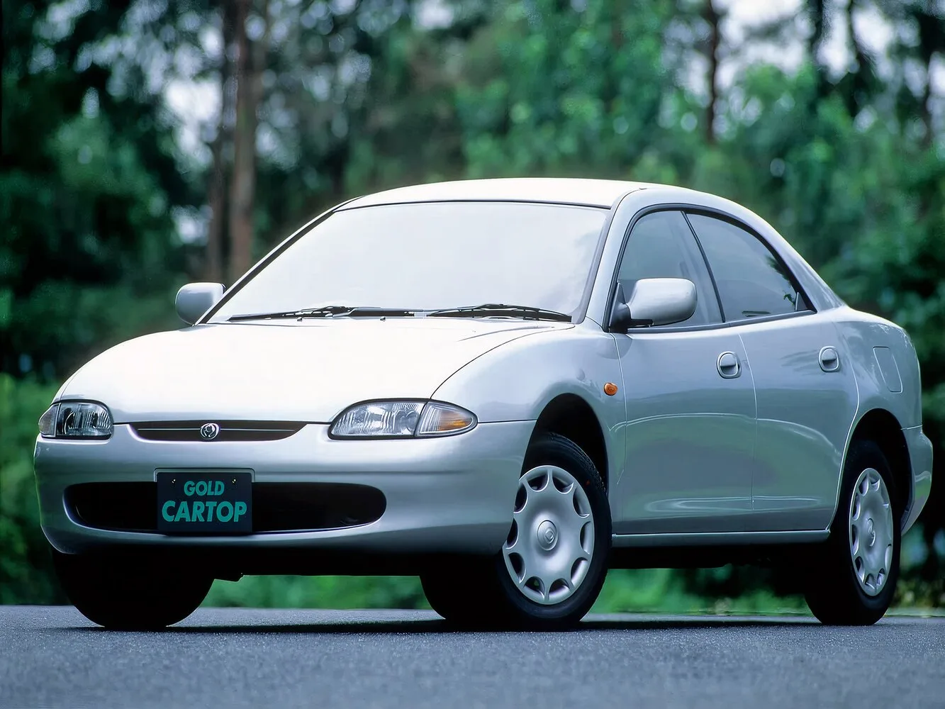 Mazda Lantis