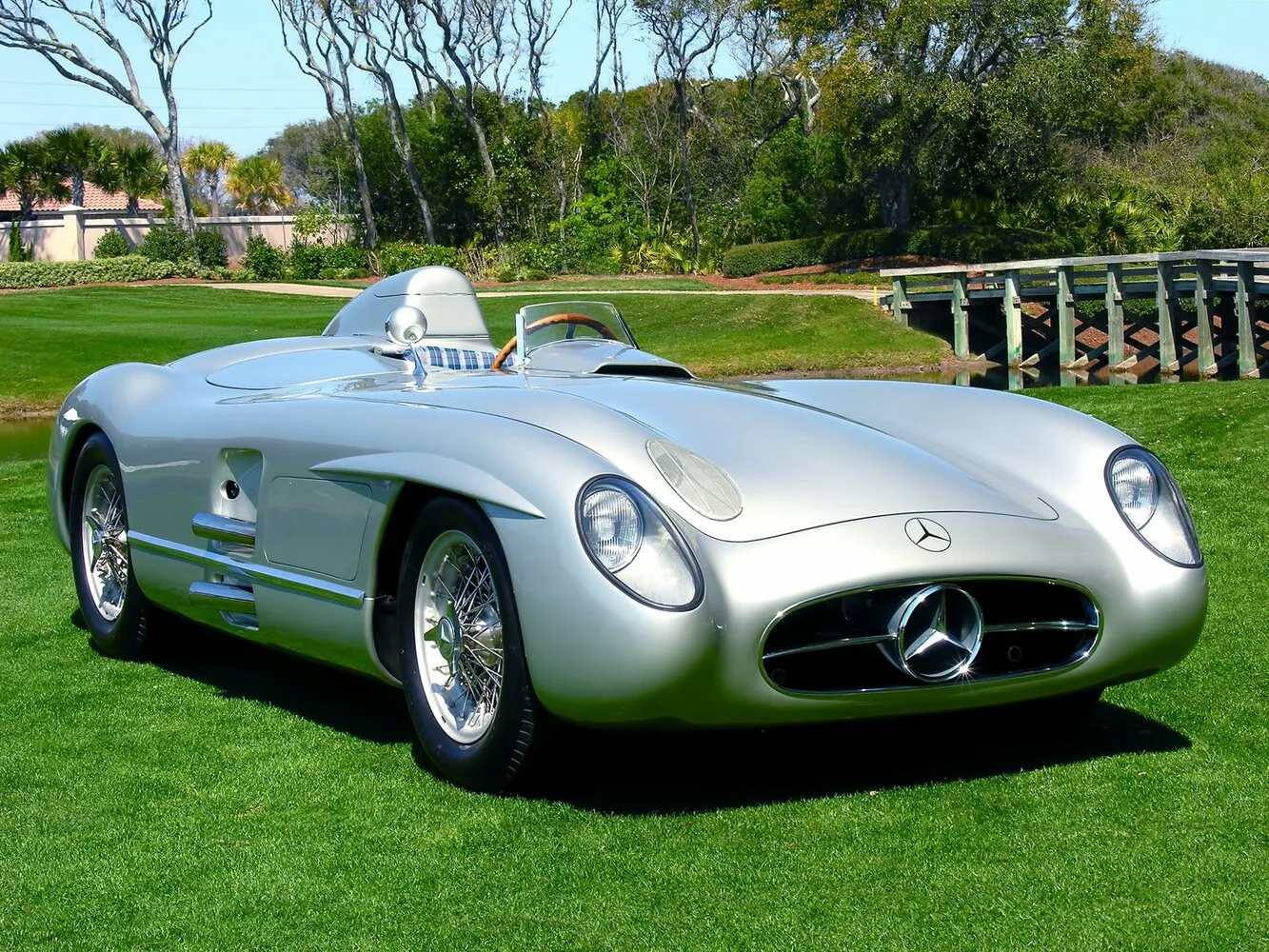 Mercedes-Benz 300 SLR