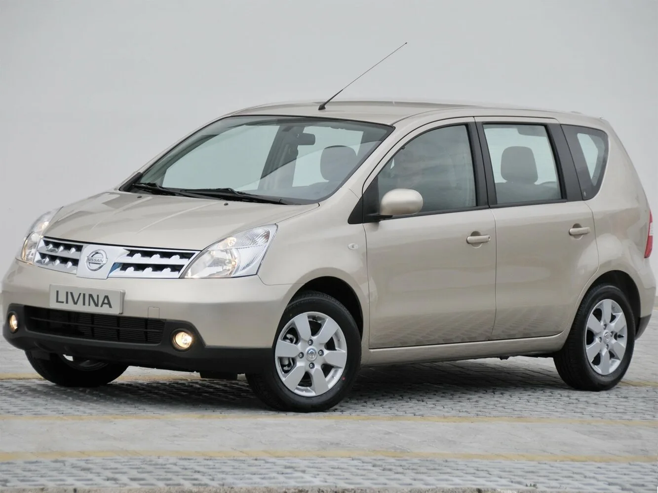 Nissan Livina