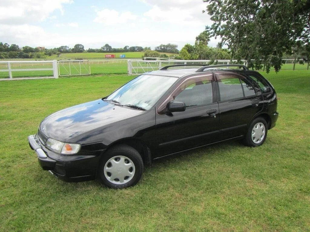 Nissan Lucino