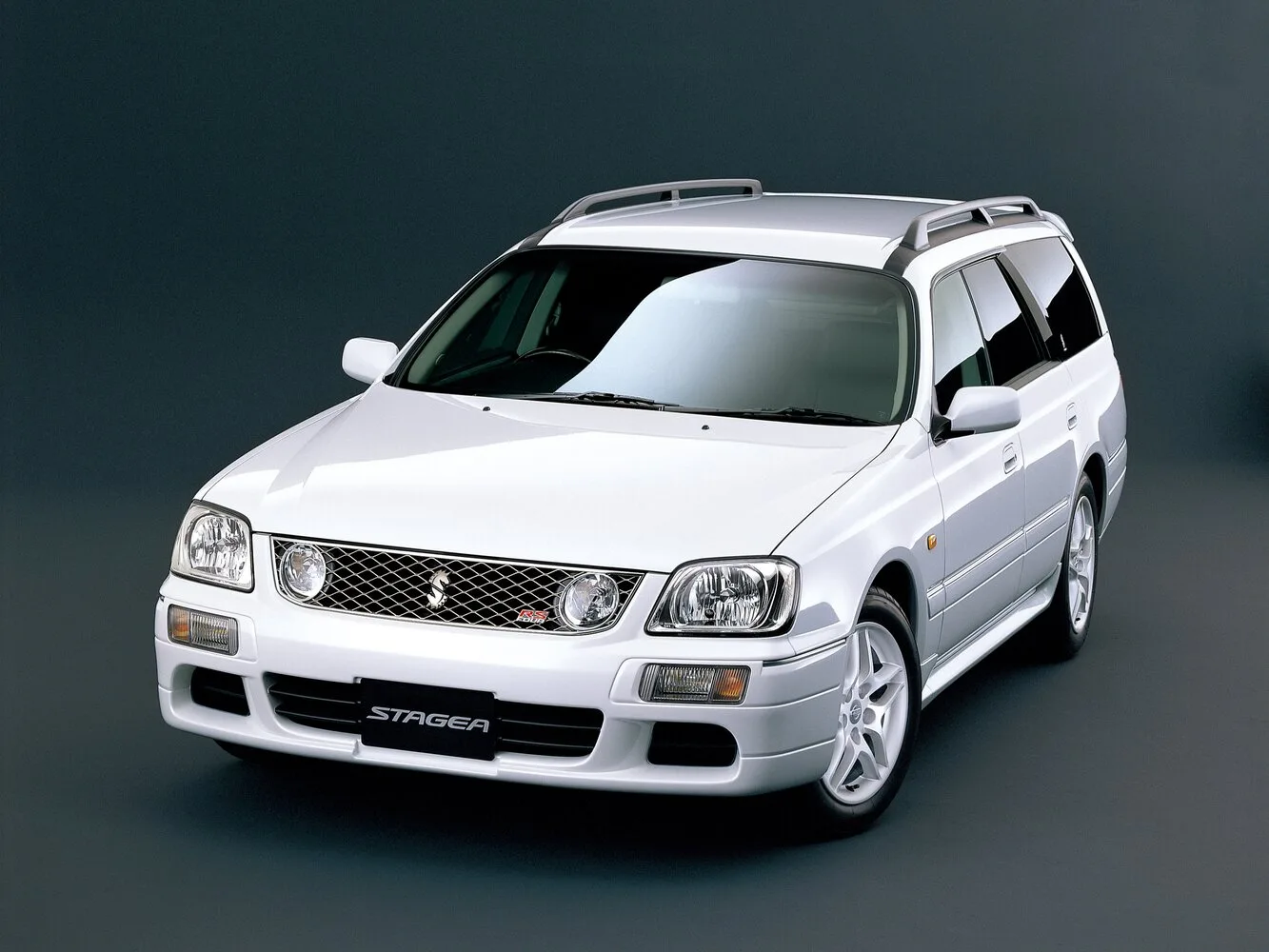 Nissan Stagea