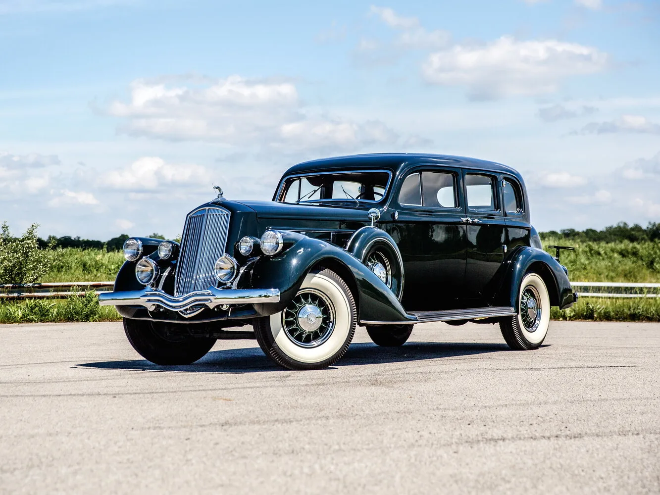 Pierce-Arrow