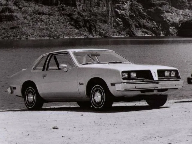 Pontiac Sunbird
