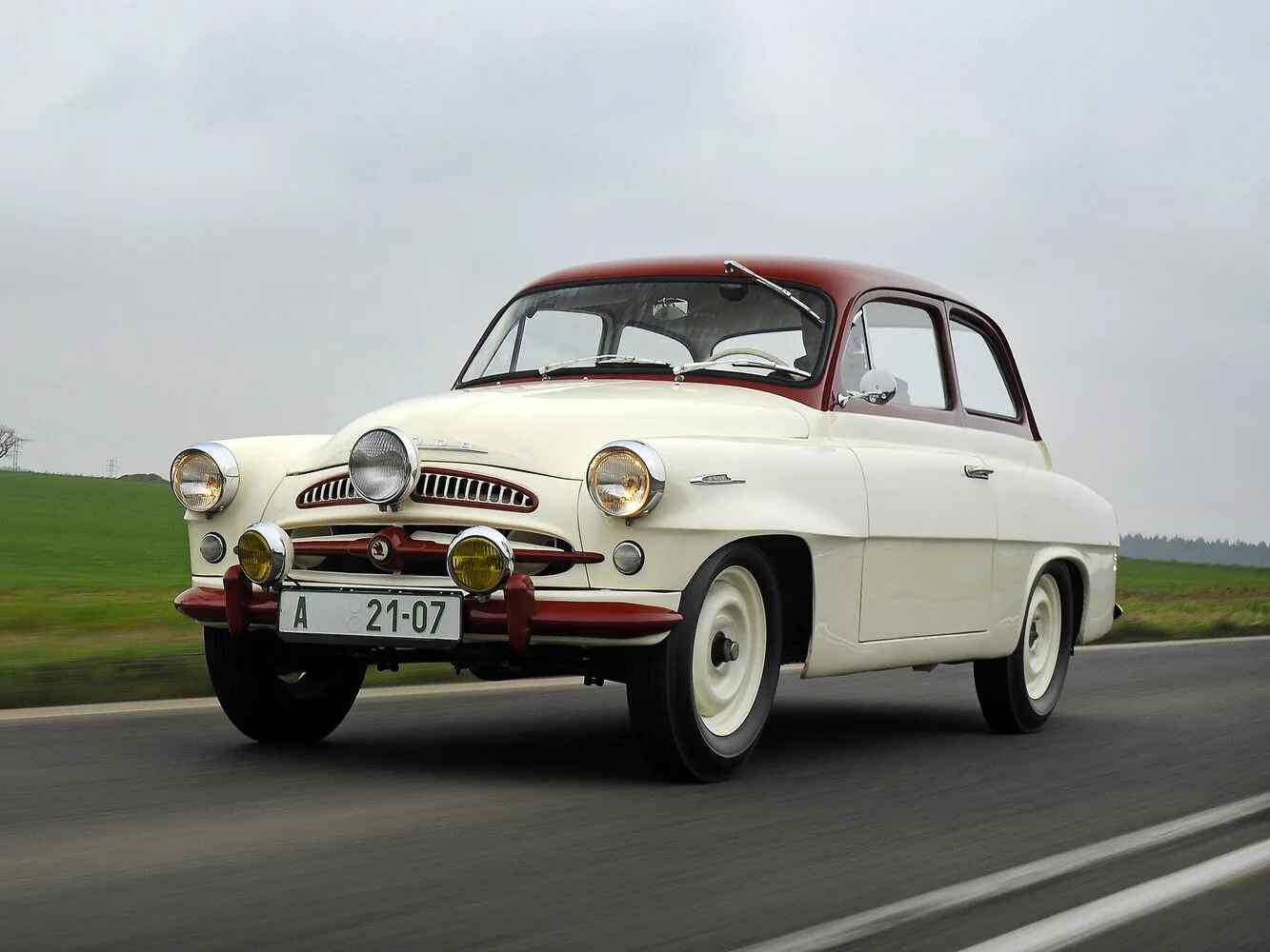 Skoda 445