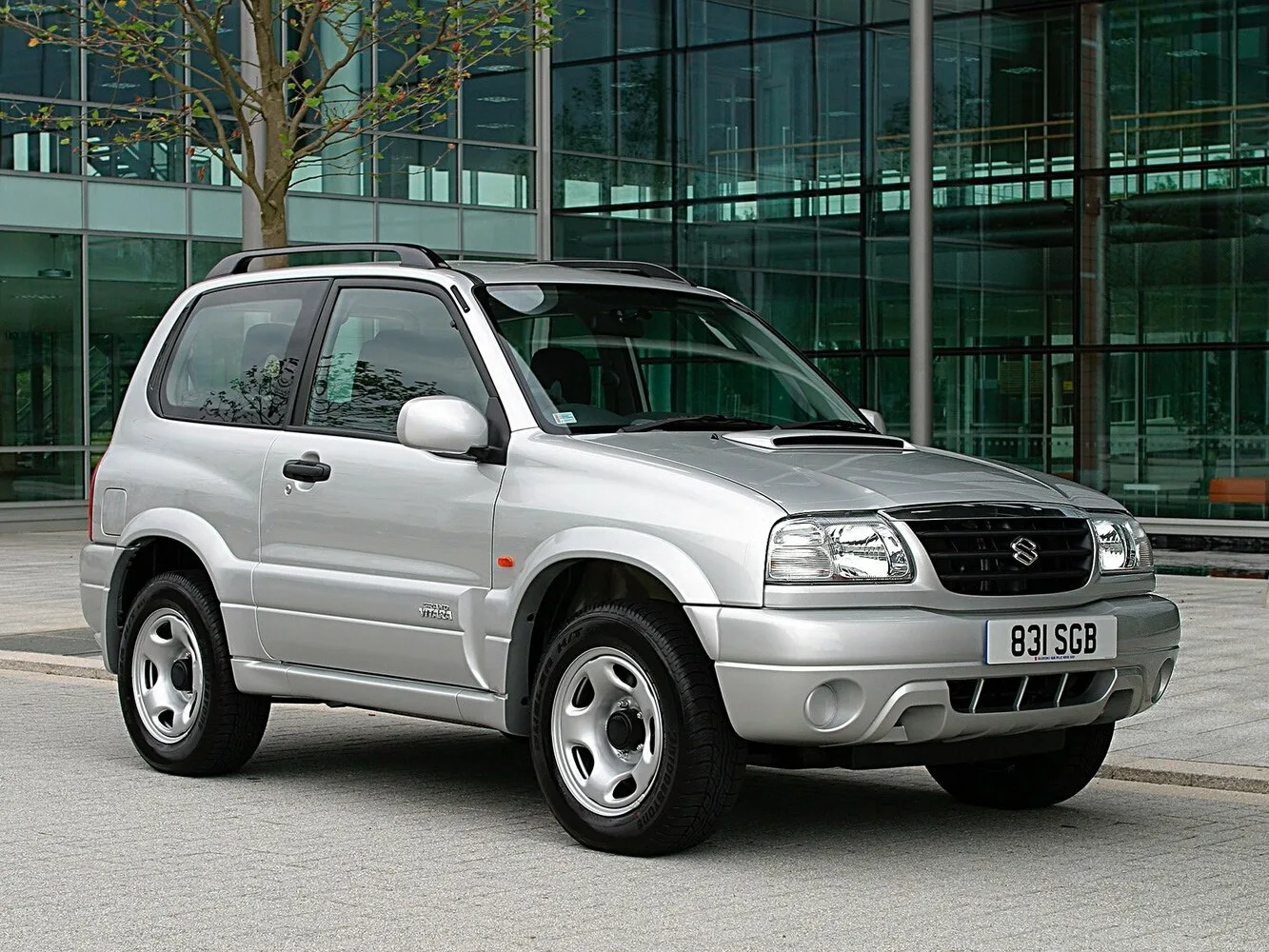 Suzuki Escudo