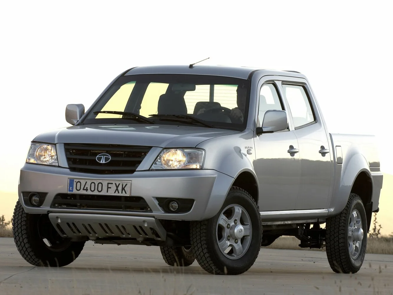 Tata Xenon