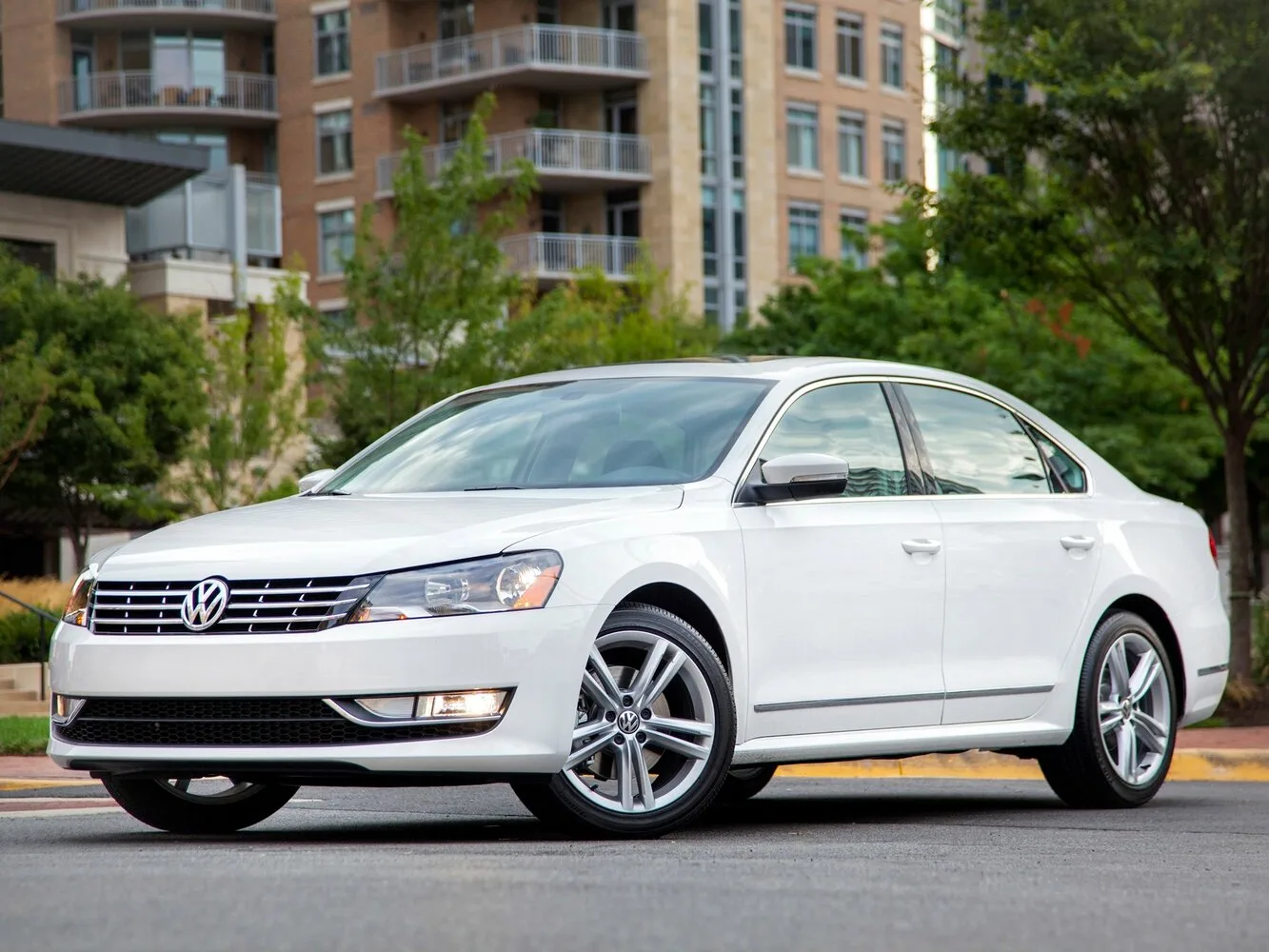 Volkswagen Passat (North America and China)