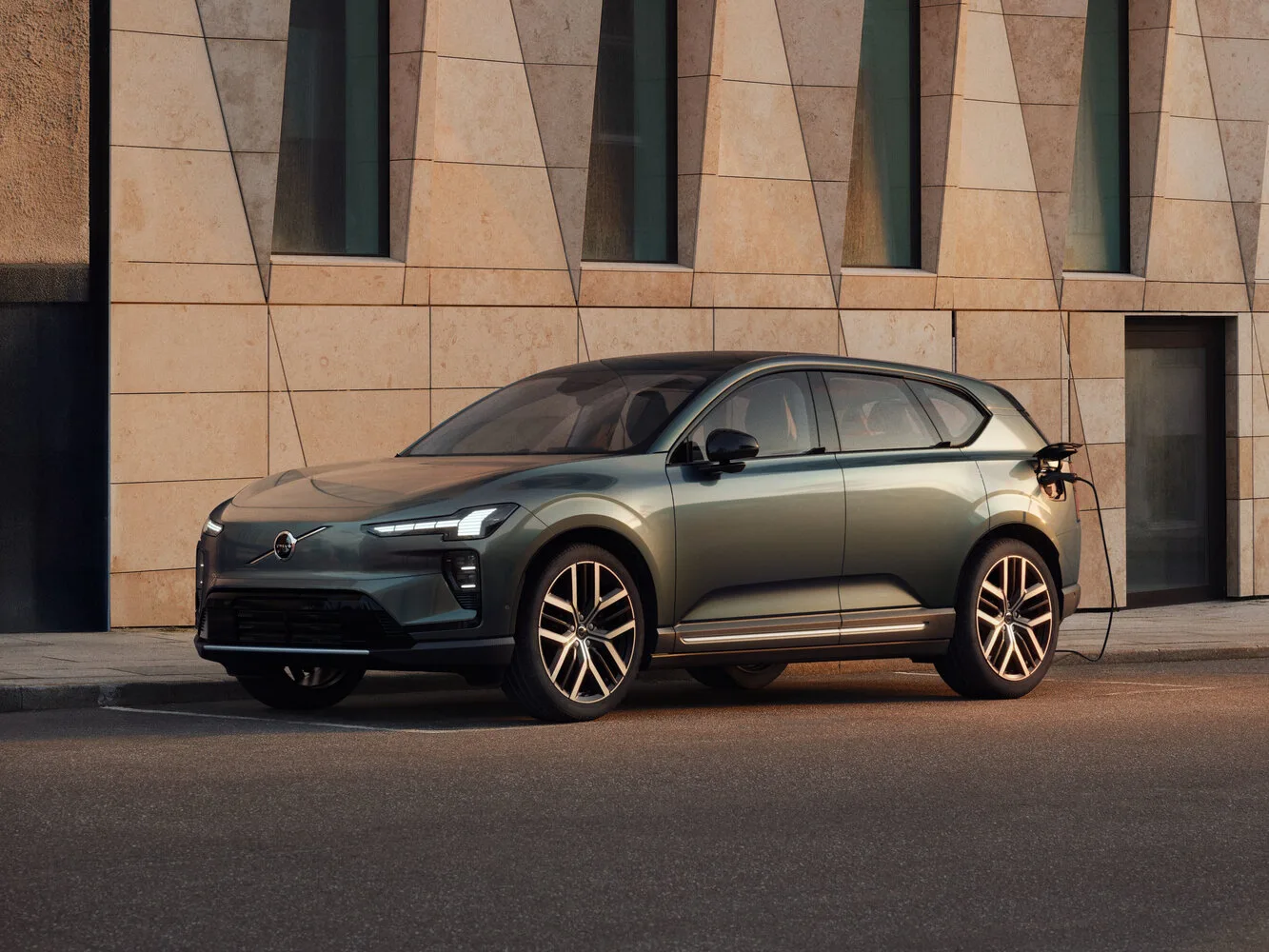Volvo EX60